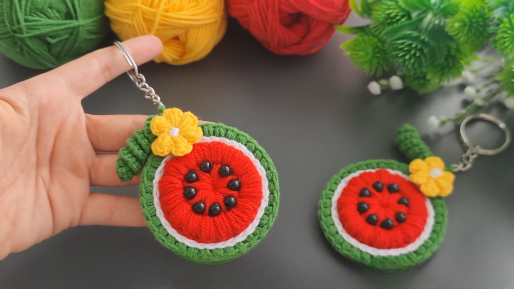 Attaching the keyring